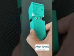 ペッパール・フックス インダクションセンサー NBN30-U4-A2