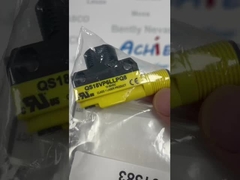 バナー QS18VP6LLPQ8 シリーズ 全方位型光電センサ