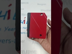 Leuze HRT 96MP-1630-800-41 背景遮断付きの拡散センサー