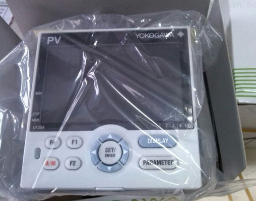 UT55A-001-10-00 YOKOGAWA デジタル表示コントローラ 電源 100-240 V AC