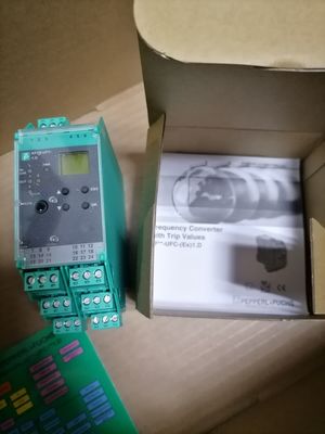 ペッパール+フックス KFU8-UFC-1.D トリップ値を持つ周波数変換器