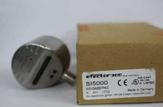 IFM 流量モニター SI5000 SID10ABBFPKG/US-100 中気温 -25...80 °C