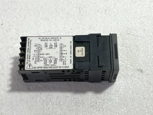ハニーウェル DC120L-1-0-0-0-1-0-0 温度制限コントローラ,ユニバーサル入力,1/16-DIN,リレー出力
