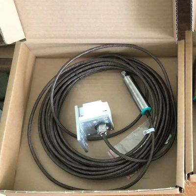 PEPPERL FUCHS インダクティブセンサー NCN25-F35-A2-250-V1 牽引チェーンに適し,磨き耐性