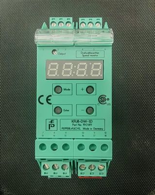 ペッパール+フックス回転速度モニター KFU8-DW-1.D ≤ 10 Hz 切り替える周波数と0.3mm ターゲットサイズ