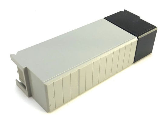 ALLEN BRADLEY 1756-N2 768-32V の電圧入力コードと 47-63 Hz の入力周波数範囲の 2 パーツスロット・フィラー・モジュール