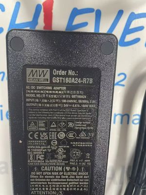 GST160A24-R7B AC/DC デスクトップアダプター 24V 160W