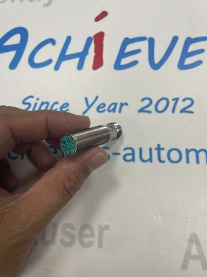 PEPPERL FUCHS NCB2-12GM35-N0-V1 インダクティブセンサー 電流範囲 0... 20 mA または 4... 20 mA 通過速度 ≤ 12.5 m/s