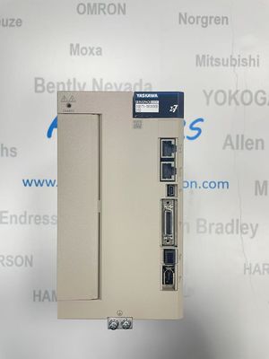 M12 コンストラクションタイプ Yaskawa SGD7S-180A30B202 アナログ制御 高度な機能と ≤ 0.7 W の電源分散