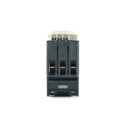 シュナイダー・エレクトリック TeSys D コンタクター LC1D40AM7C 0I12 割引表 3.2 産業用入力電流