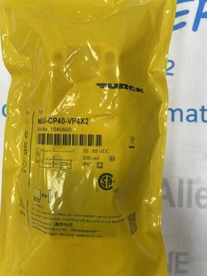 Turck NI40U-CP40-VP4X2 正確な非埋め込み型設置用誘導型ブロック近接センサ