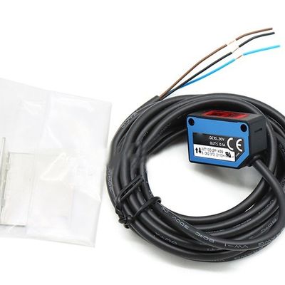 SICK WT100-2P1412S01 光電センサ 0 m～40 mの検出範囲と≤ 2 %の再現性による高精度な検出