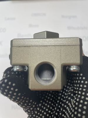 SMC AQ3000-03 急速排気バルブ LEDディスプレイエレメントによる効率向上
