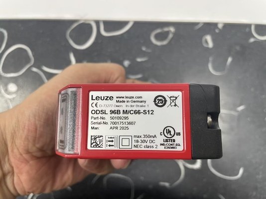 Leuze ODSL 96B M/C66-S12 オプティカル距離センサー