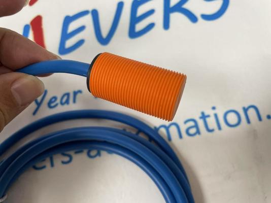 IFM インダクティブ NAMUR センサー NG5003 フラッシュマウント M18x1