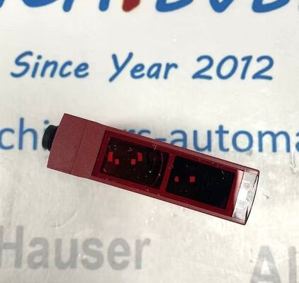 Leuze HT46CI4P-M12 高精度背景抑制光電センサー