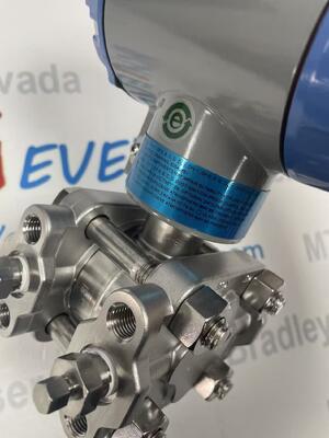 ハニーウェル STR82D2-41A1AS-I-AADD-11C-B-3 スマートライン リモート弁シール圧力トランスミッター