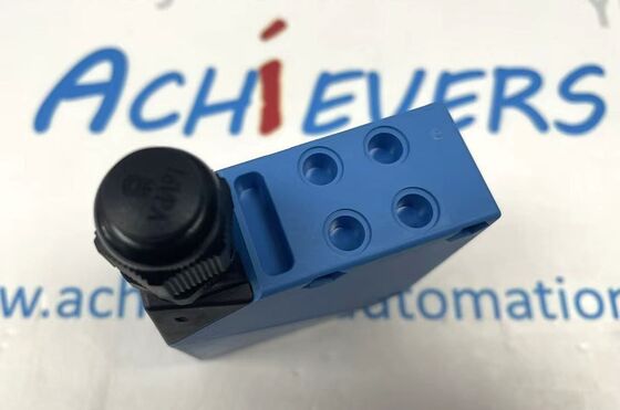 SICK WT34-V210 高性能コンパクト光電センサー