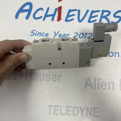 SMC SY9120-5YD-02F-Q 高効率の5ポート電磁弁