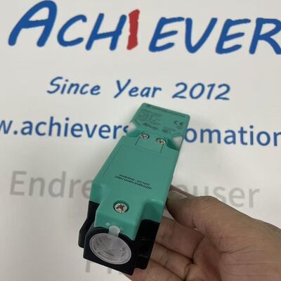 NBB20-U4-UU 高性能電感式接近開關