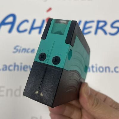 ペッパール+フックス LK28-55/31/116 高性能反射光電センサー