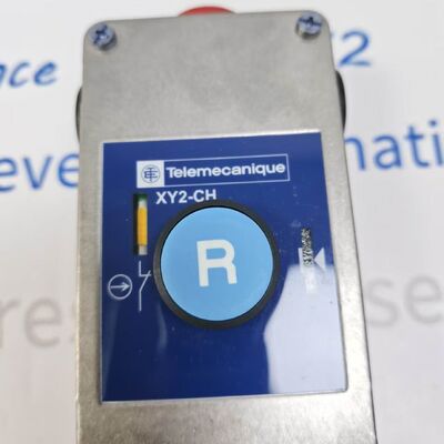 Telemecanique XY2-CH 有線式非常停止スイッチ