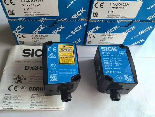 SICK dt35 b15851飛行時間型赤外線レーザー距離センサー