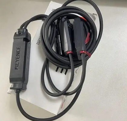 Keyence FD-XS8 クランプオン液体マイクロフローセンサーヘッド