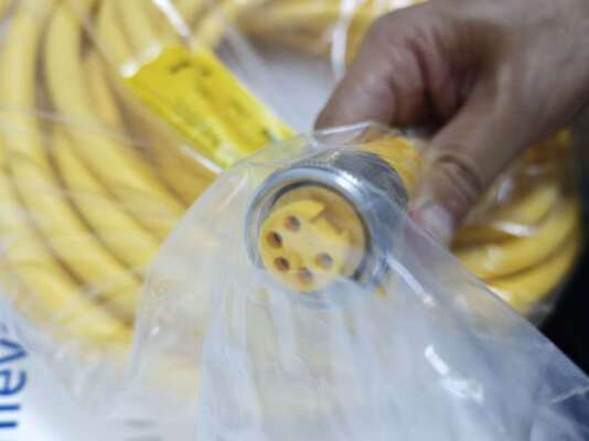 Turck RKM56-15M アクチュエータ・センサ用コードセット
