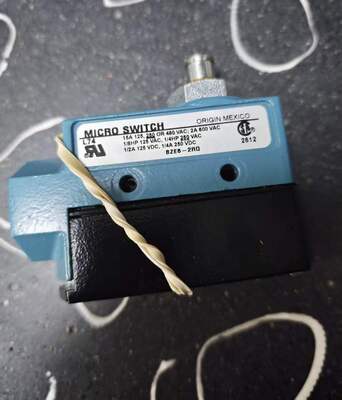 BZE6-2RQ 工業用リミットスイッチ