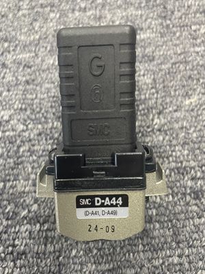 SMC D-A44 A44 REED スイッチバンド DIN 端末ABS/PCハウジング材料 LEDディスプレイ要素のマウント