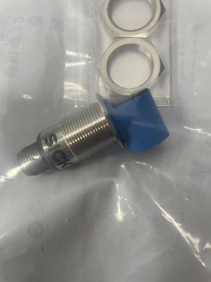 SICK GRL18S-P233W 光電センサ 工業用途向けの高精度と信頼性