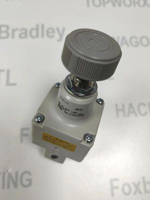 SMC SY5120-5G-01 バルブ,ソル,SY5000 SOL/VALVE,ゴムシール 定電圧 24 VDC