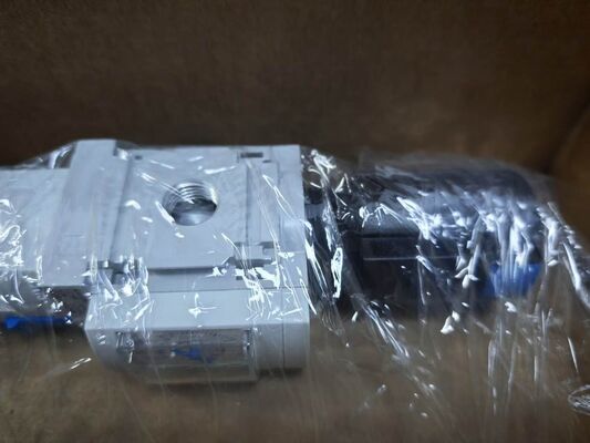 FESTO MS4-LFR-14-D6-E-R-M-AS フィルター調節器 空気準備装置